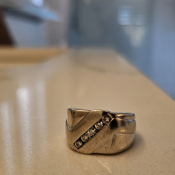 Mens 10k White solid gold Ring with diamonds Si1 Si2 - Picture 3 of 6